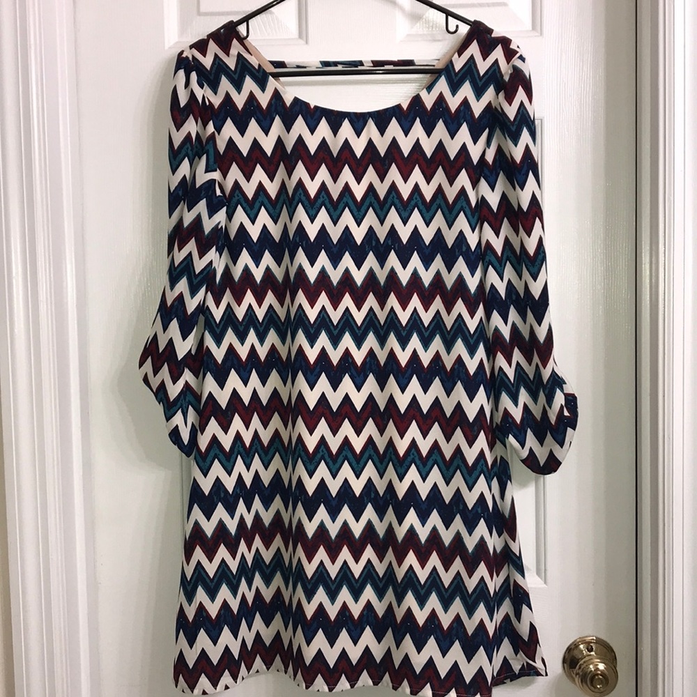 Speechless Chevron Print Dress Roll Cuff Sleeves